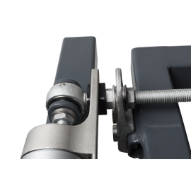 Hot-dip galvanized bearing eyebolt for 3D and 4D hinges