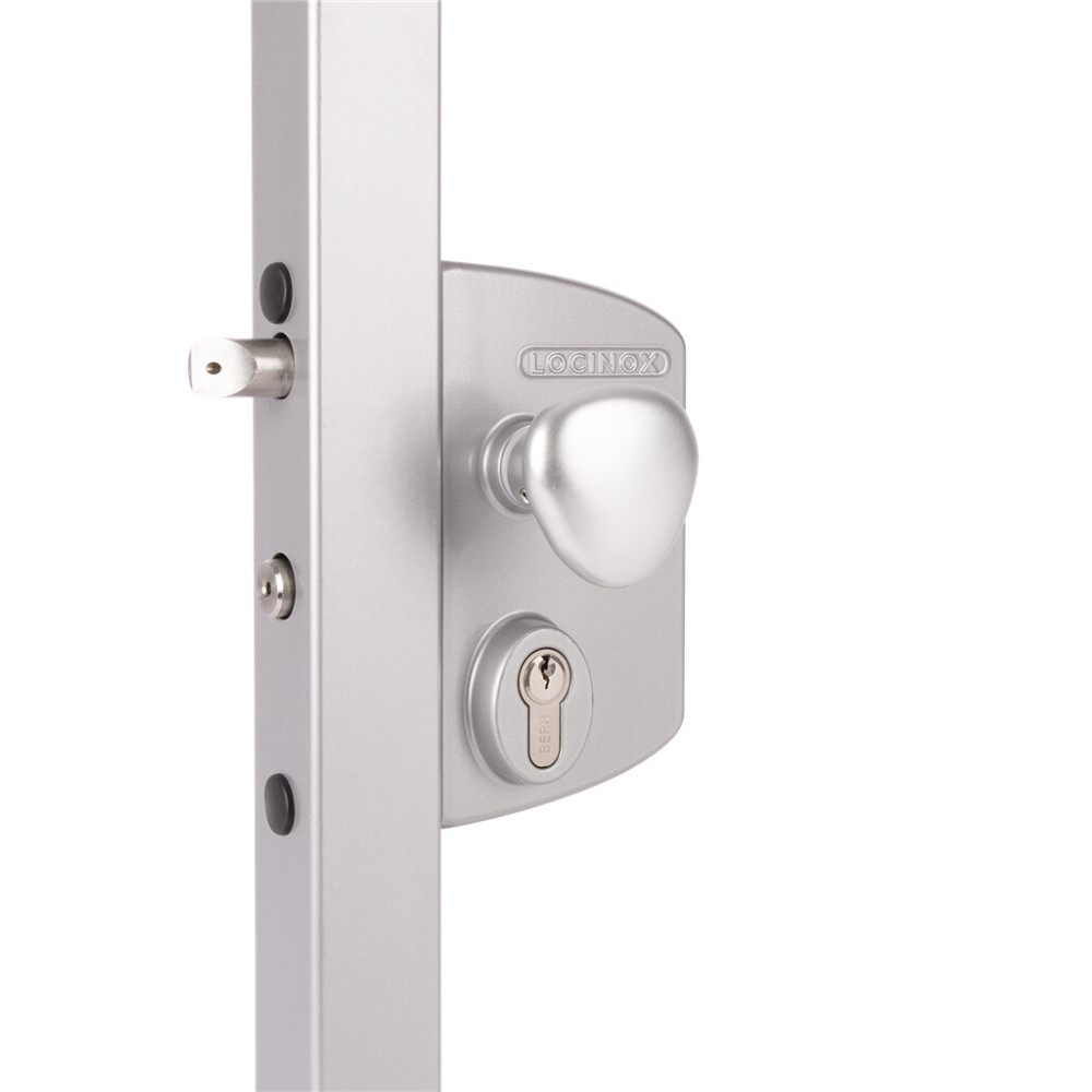 Surface mounted electric gate lock with Fail Close functionality